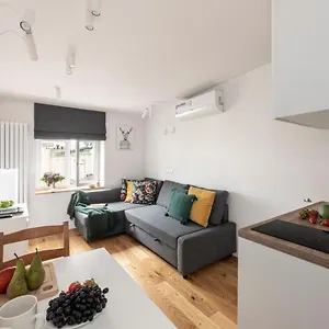 Apartament Shortstaypoland Wilcza, Warszawa