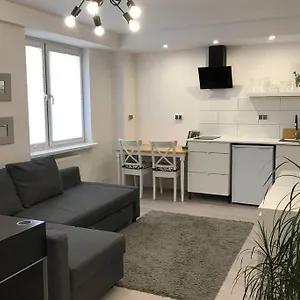 Apartament Topfloor Quietrelax-Very Cozy And Quite Apartment, Warszawa