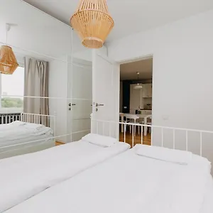 Apartament Shortstaypoland Górnośląska, Warszawa